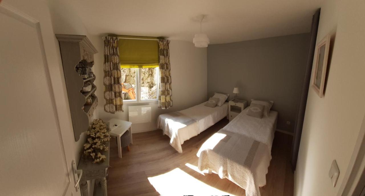 Adorable Maison D'Hotes Bordee D'Etangs Au Calme. Grandcourt  Eksteriør bilde