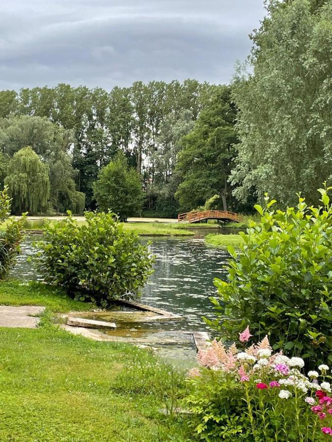 Adorable Maison D'Hotes Bordee D'Etangs Au Calme. Grandcourt  Eksteriør bilde